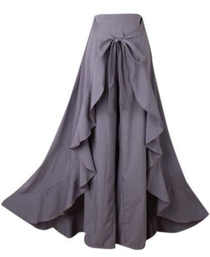 Well Tailored Pants with a Graceful Silhouette