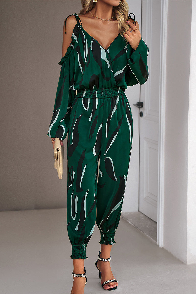 Gracefully Styled Garment for Any Occasion