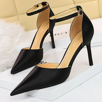 Beautifully Crafted Garment in a Classic Style