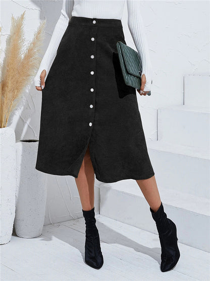 Effortlessly Elegant Garment with a Timeless Design