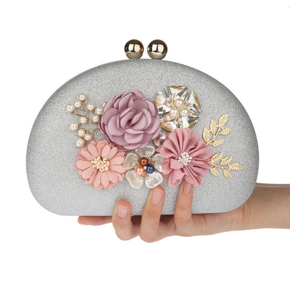 Polished Bag with an Effortless Classic Look