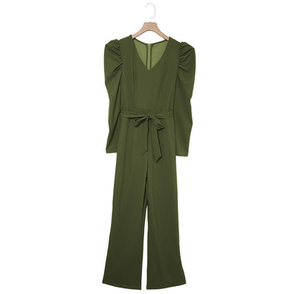 Well Tailored Pants with a Graceful Silhouette