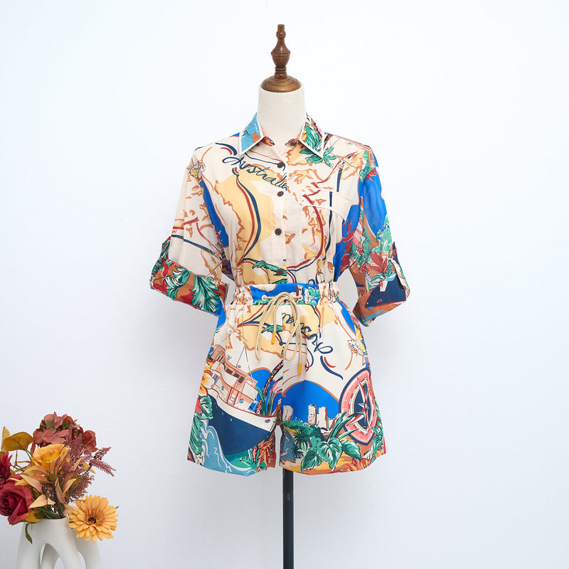 Classic Vintage & Enduringly Stylish Top
