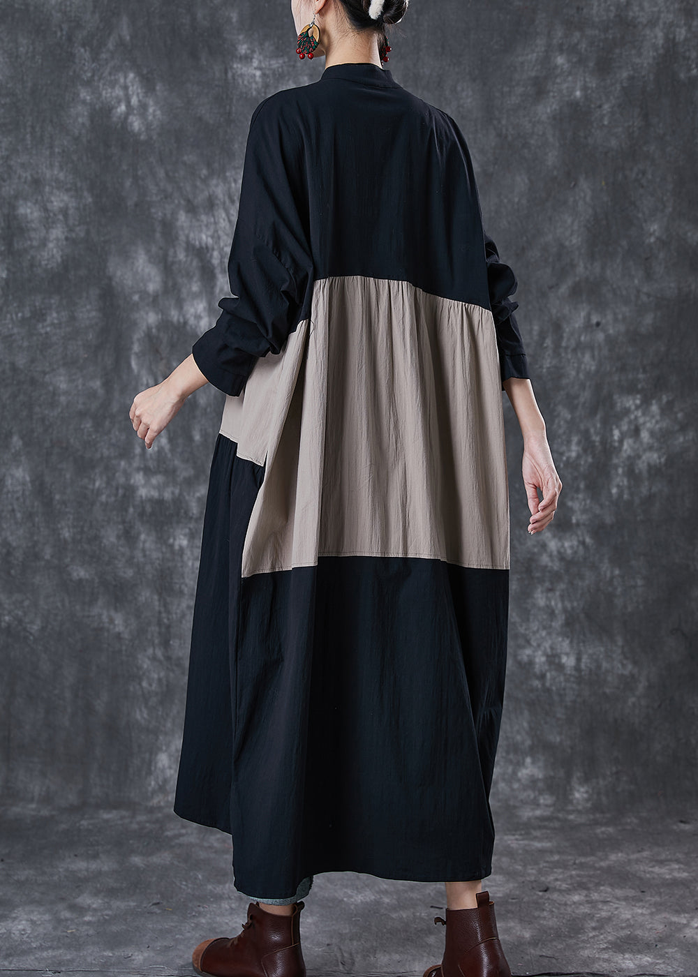 Effortlessly Elegant Coat with a Timeless Design