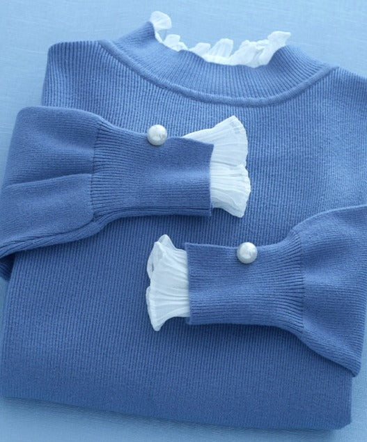 Effortlessly Elegant Sweater with a Timeless Design