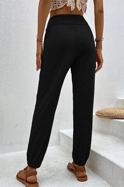 Gracefully Styled Pants for Any Occasion