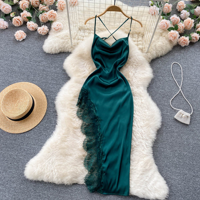 Sophisticated Dress with a Clean Classic Look