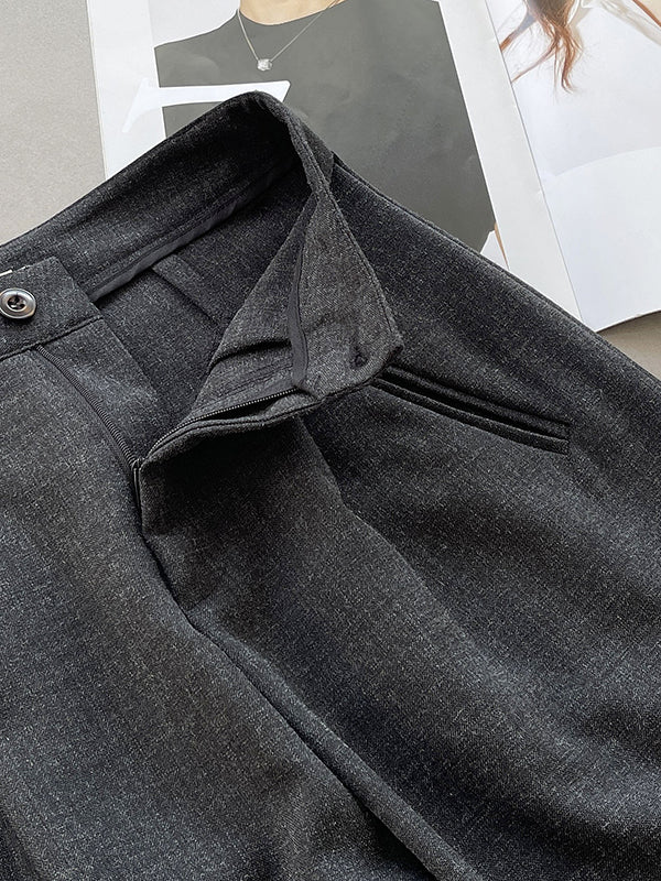 Well Tailored Pants with a Graceful Silhouette