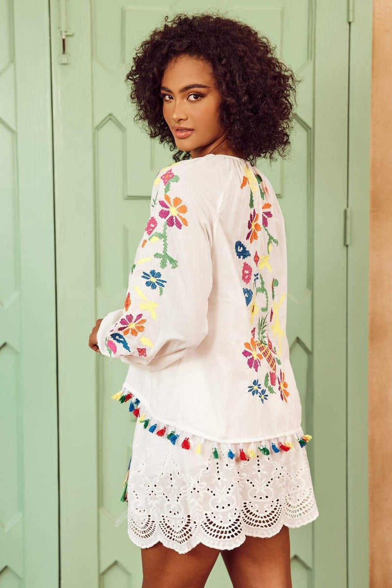 Elegantly Styled Blouse for Everyday Wear