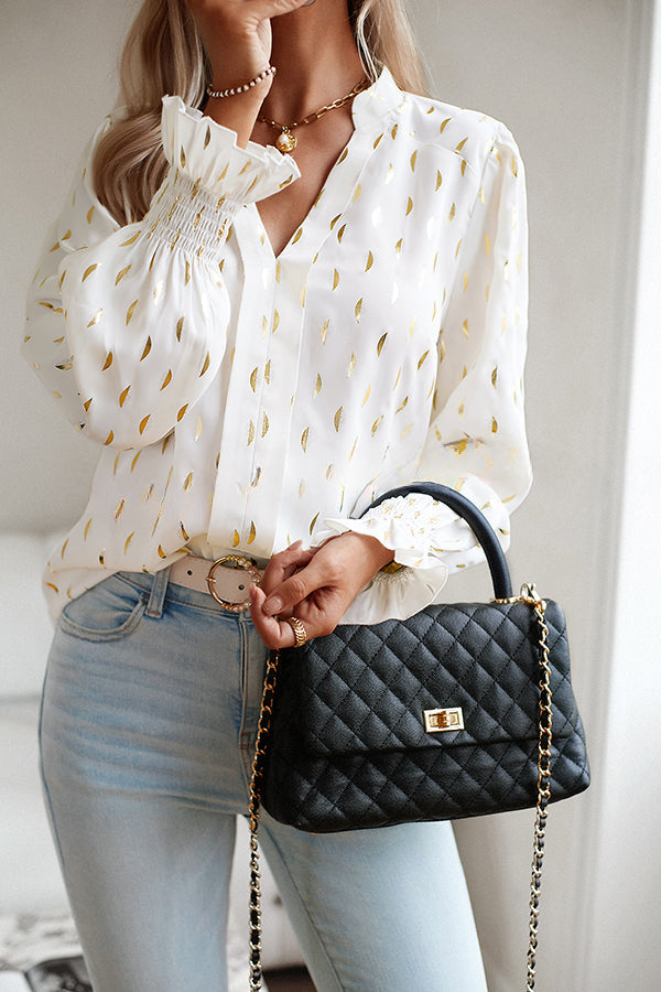 Gracefully Styled Pullover for Any Occasion
