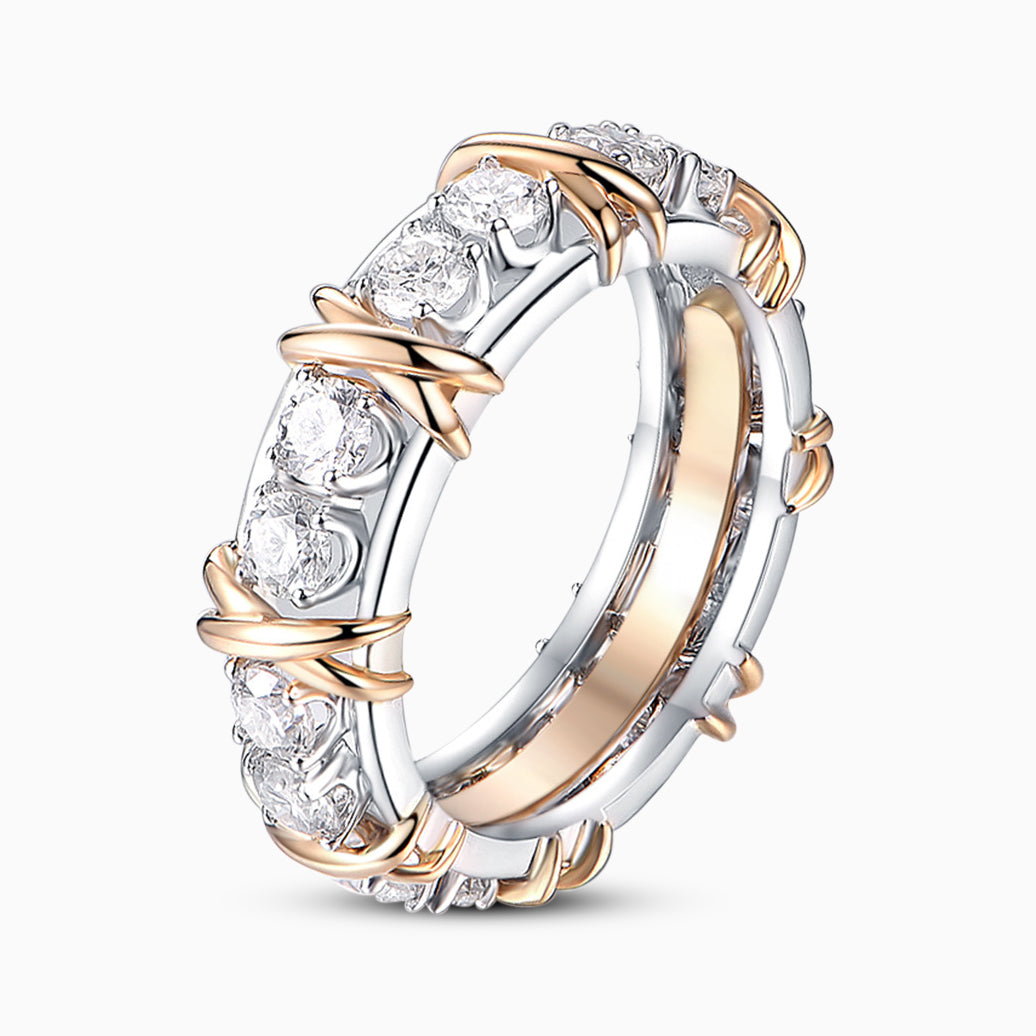 Effortlessly Elegant Garment with a Timeless Design