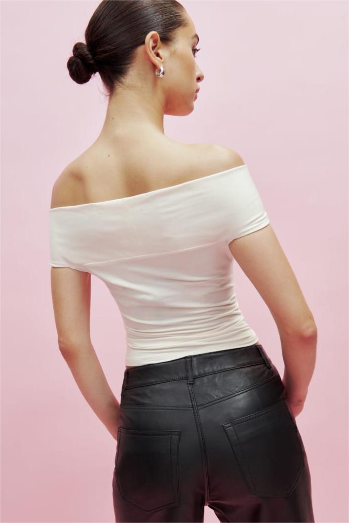 Elegantly Styled Top for Everyday Wear