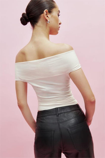 Elegantly Styled Top for Everyday Wear