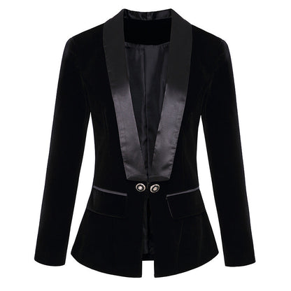 Effortlessly Elegant Garment with a Timeless Design