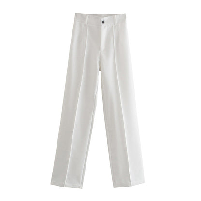 Well Tailored Pants with a Graceful Silhouette
