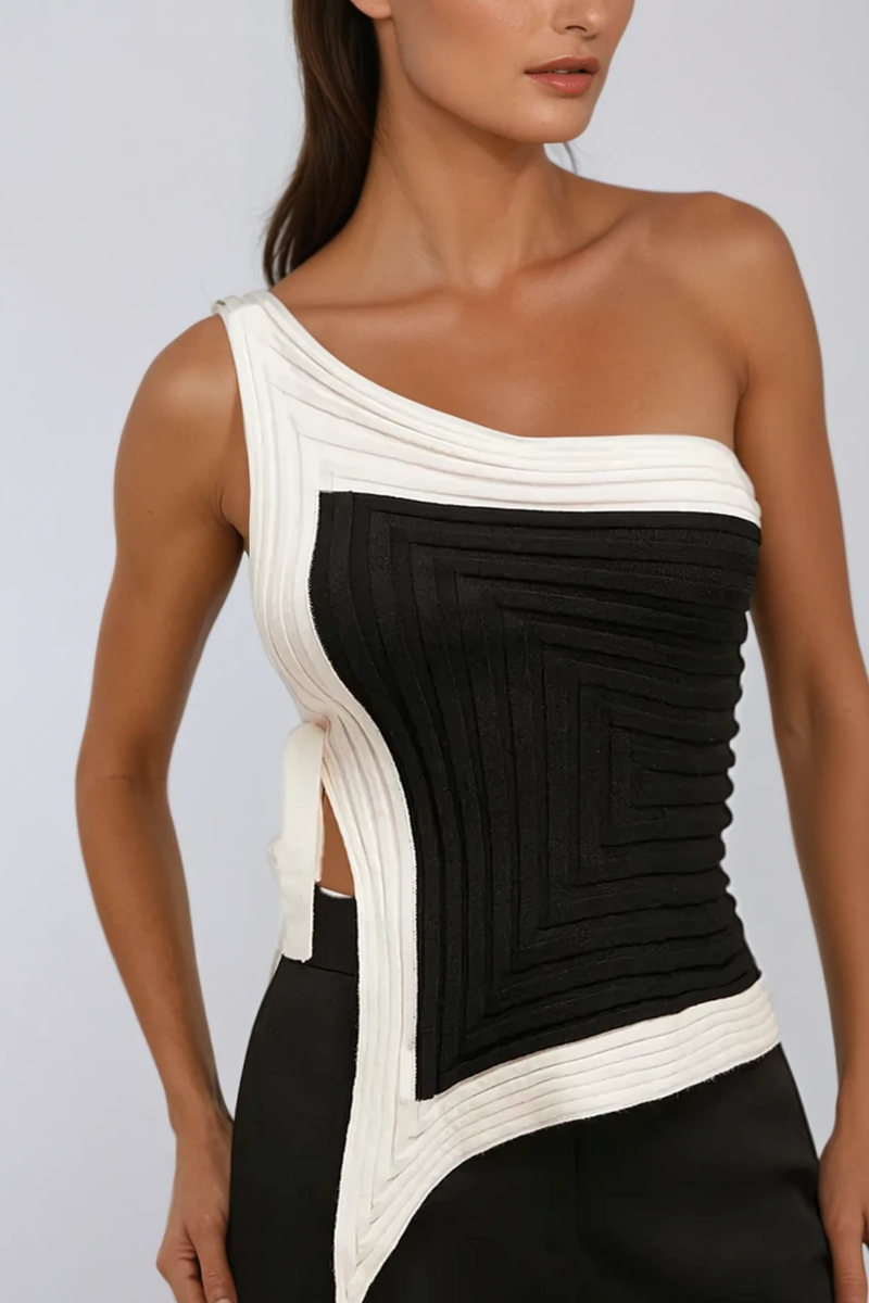 Classic Vintage Top with a Flattering Fit