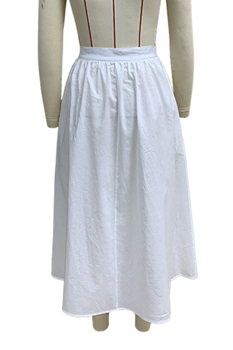 Well Tailored Garment with a Graceful Silhouette