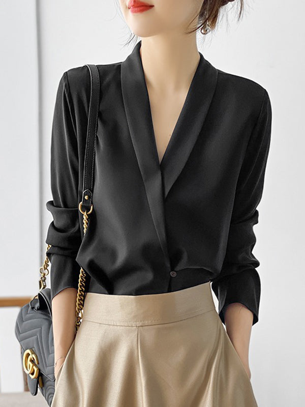 Elegantly Styled Blouse for Everyday Wear