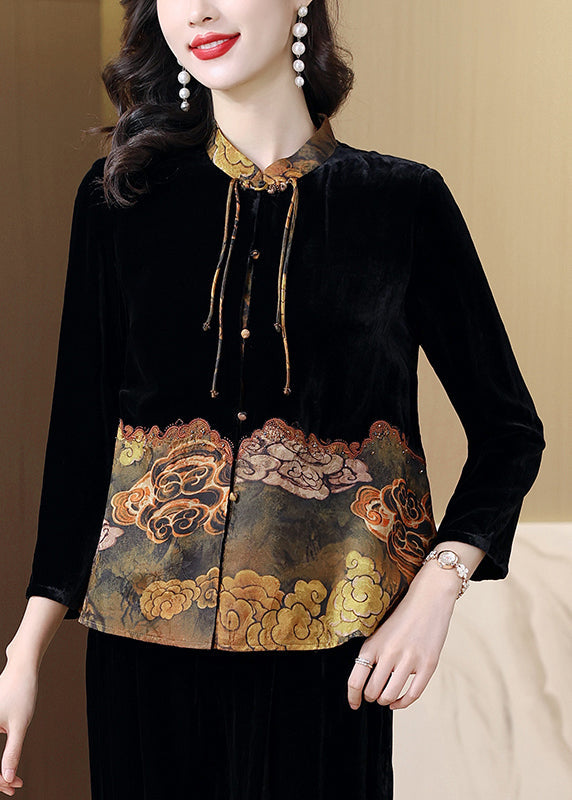 Effortlessly Elegant Jacket with a Timeless Design
