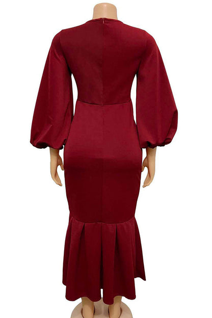 Classic Vintage Dress with a Flattering Fit