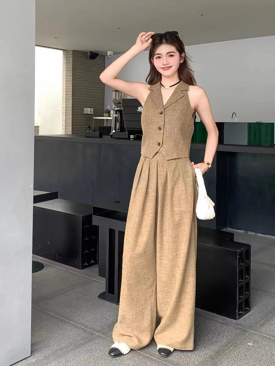Sophisticated Coat with a Clean Classic Look