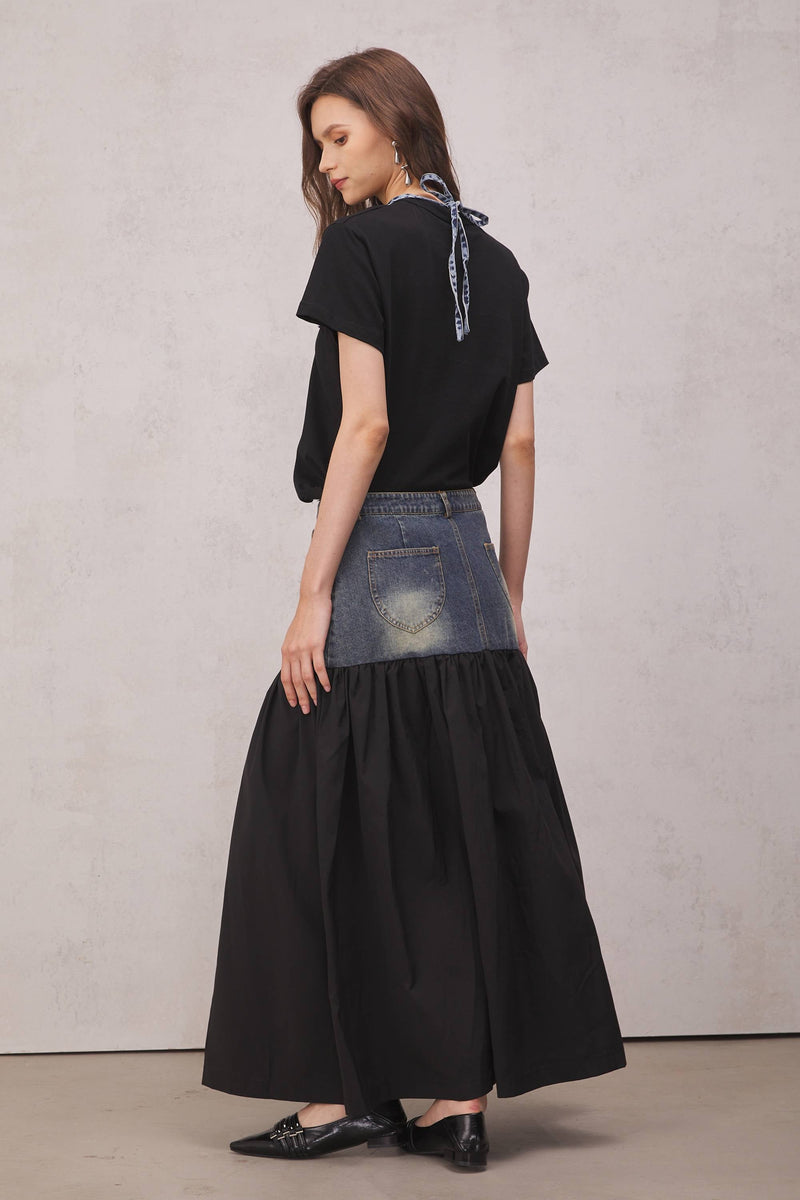 Sophisticated Garment with a Clean Classic Look