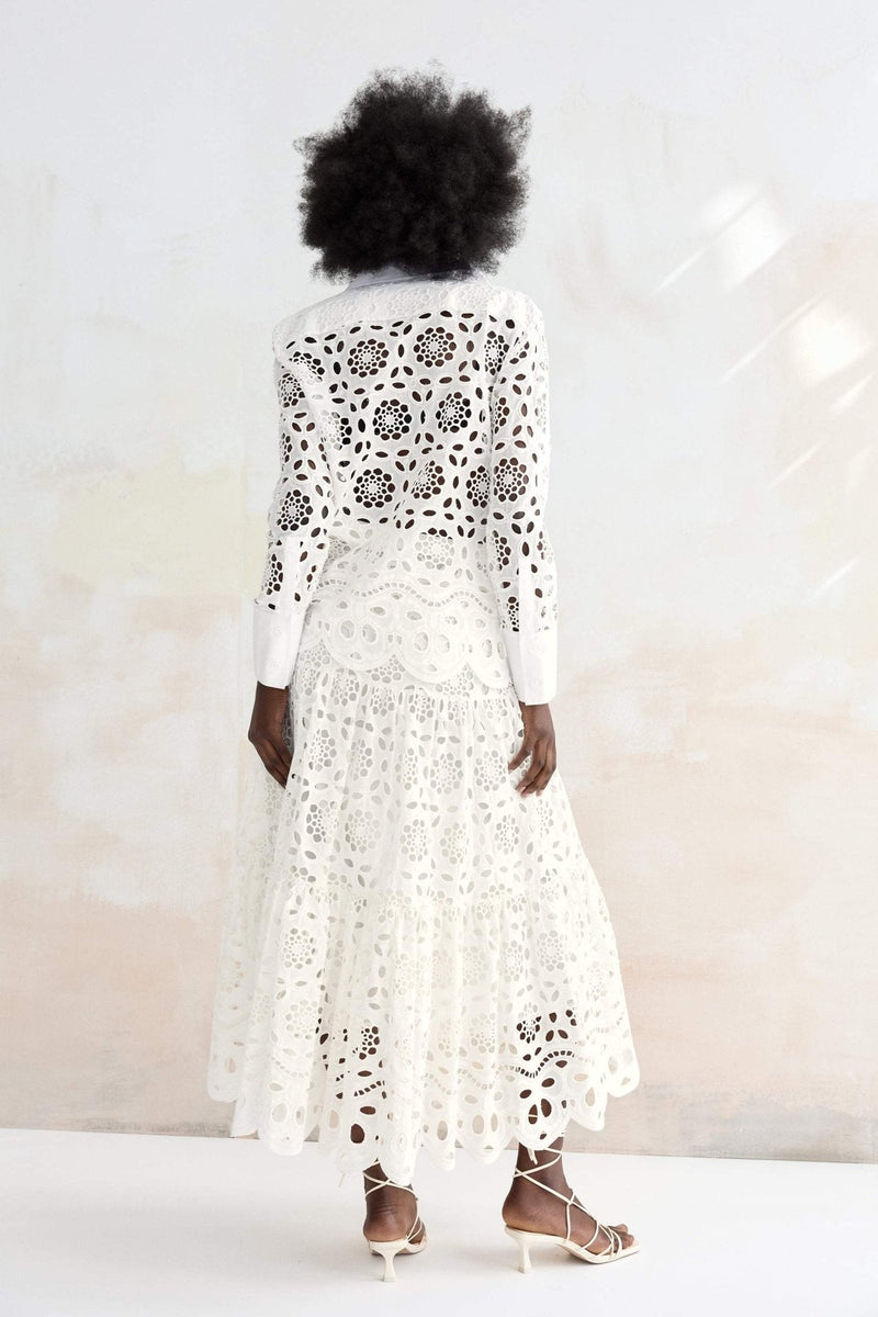 Sophisticated Garment with a Clean Classic Look