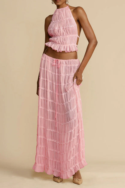 Sophisticated Garment with a Clean Classic Look