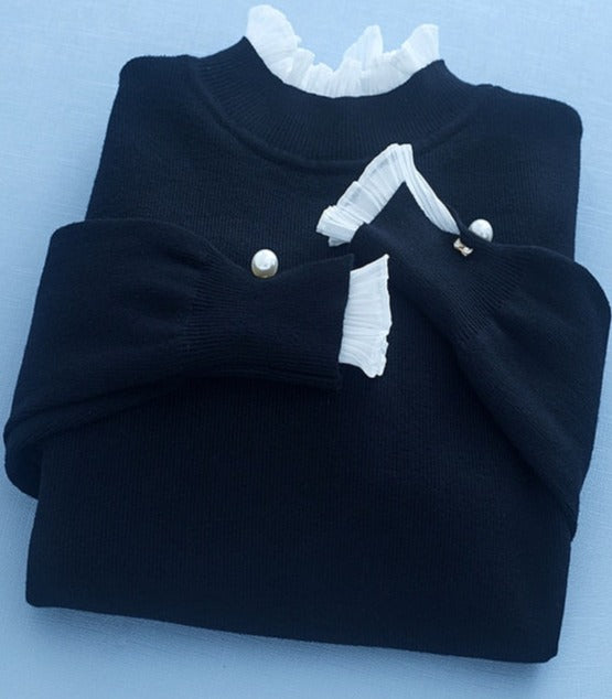 Effortlessly Elegant Sweater with a Timeless Design