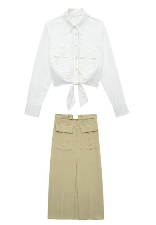 A Vintage Style Shirt with Delicate Timeless Details