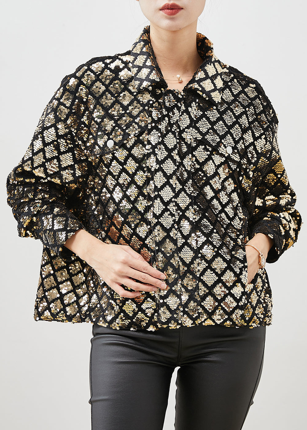 Classic Vintage Coat with a Flattering Fit