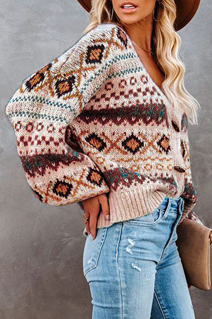 Effortlessly Elegant Sweater with a Timeless Design