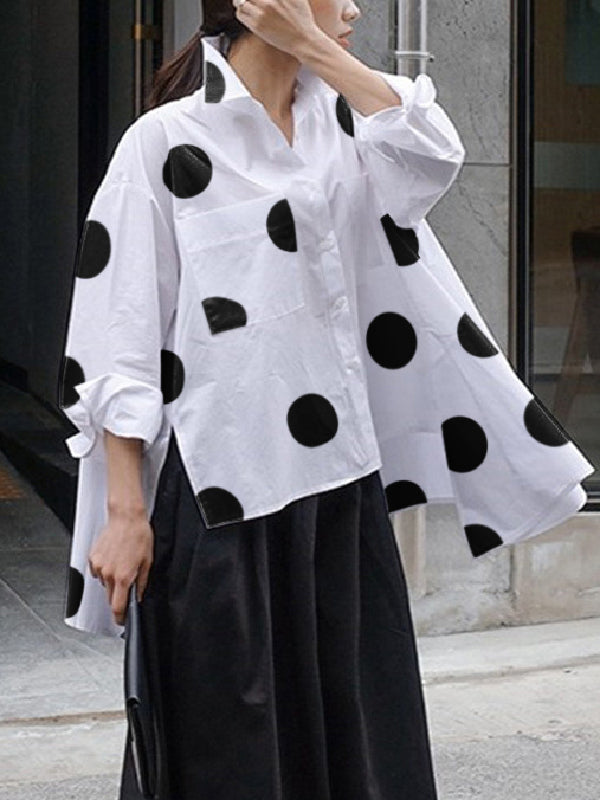 Classic Vintage Blouse with a Flattering Fit