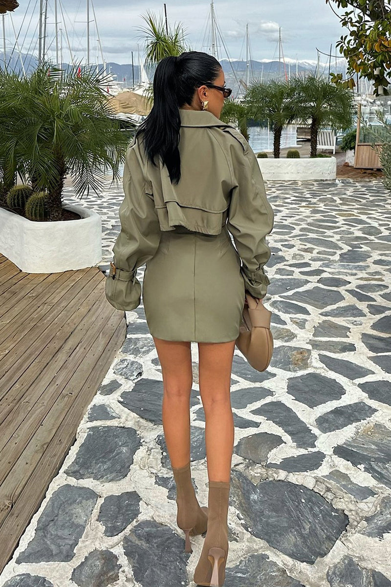 A Vintage Style Jacket with Delicate Timeless Details