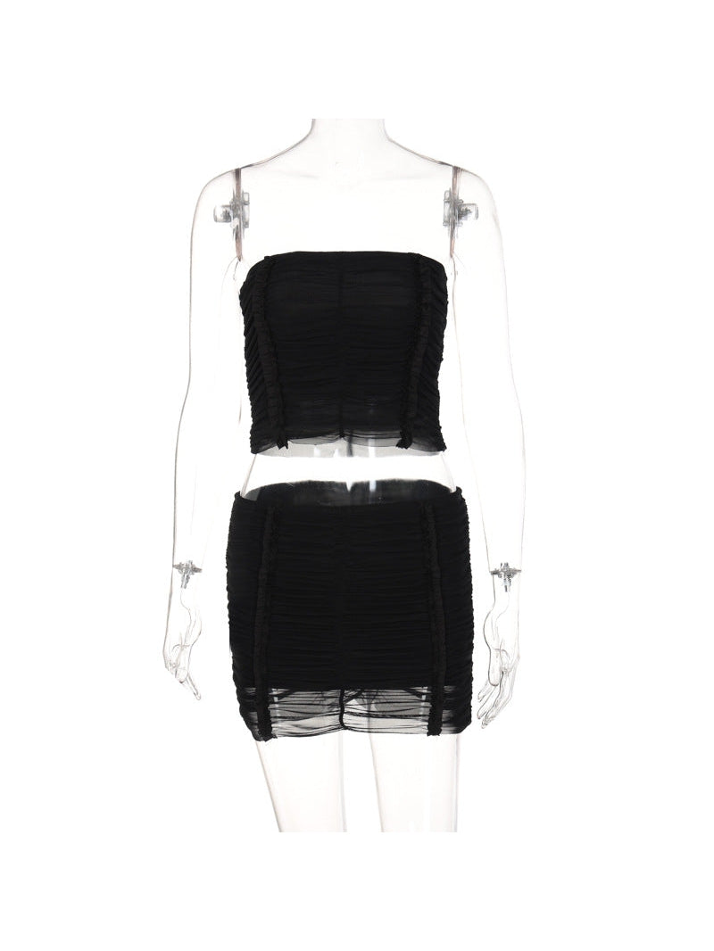 Effortlessly Elegant Top with a Timeless Design