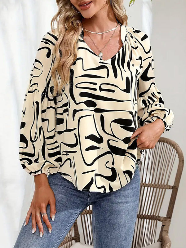 Beautifully Crafted T-Shirt in a Classic Style