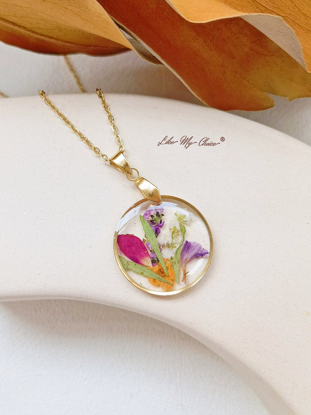 Beautifully Crafted Garment in a Classic Style