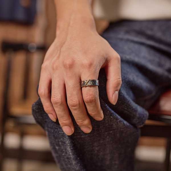 Sophisticated Garment with a Clean Classic Look