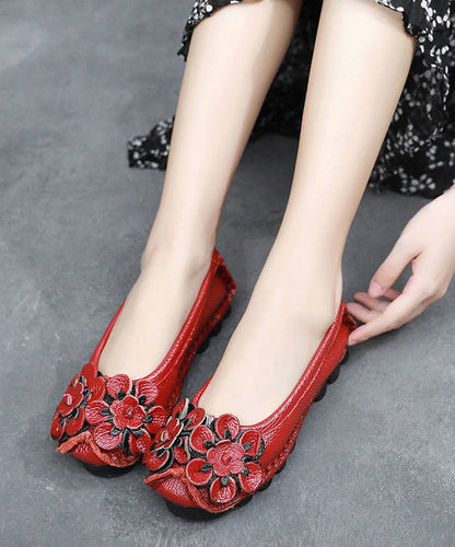 Well Tailored Shoes with a Graceful Silhouette