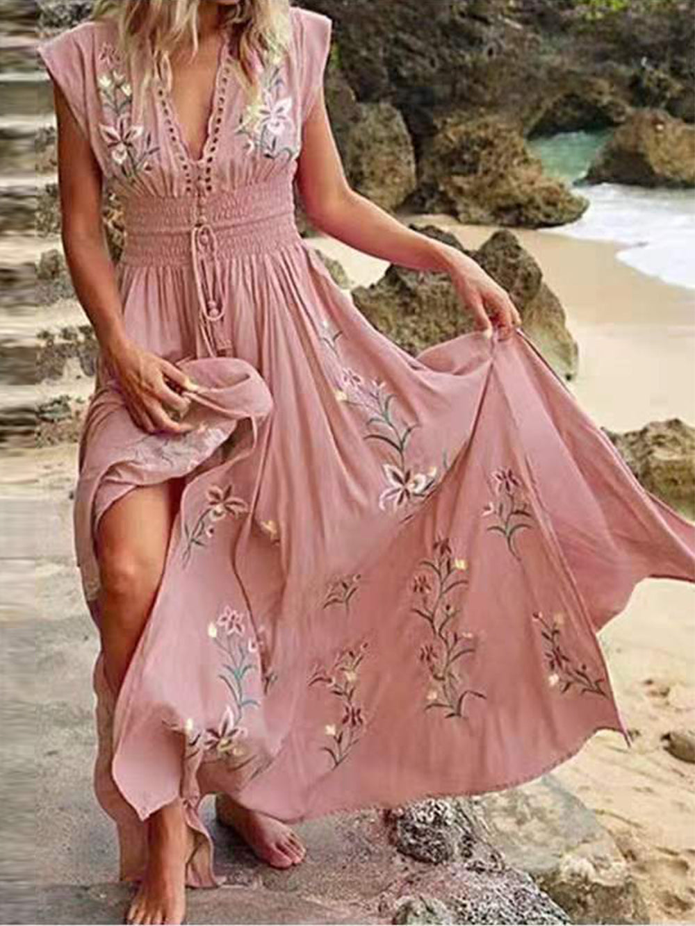 Classic Vintage & Enduringly Stylish Dress