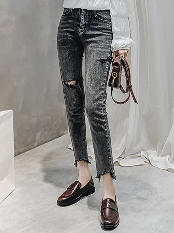 Effortlessly Elegant Garment with a Timeless Design