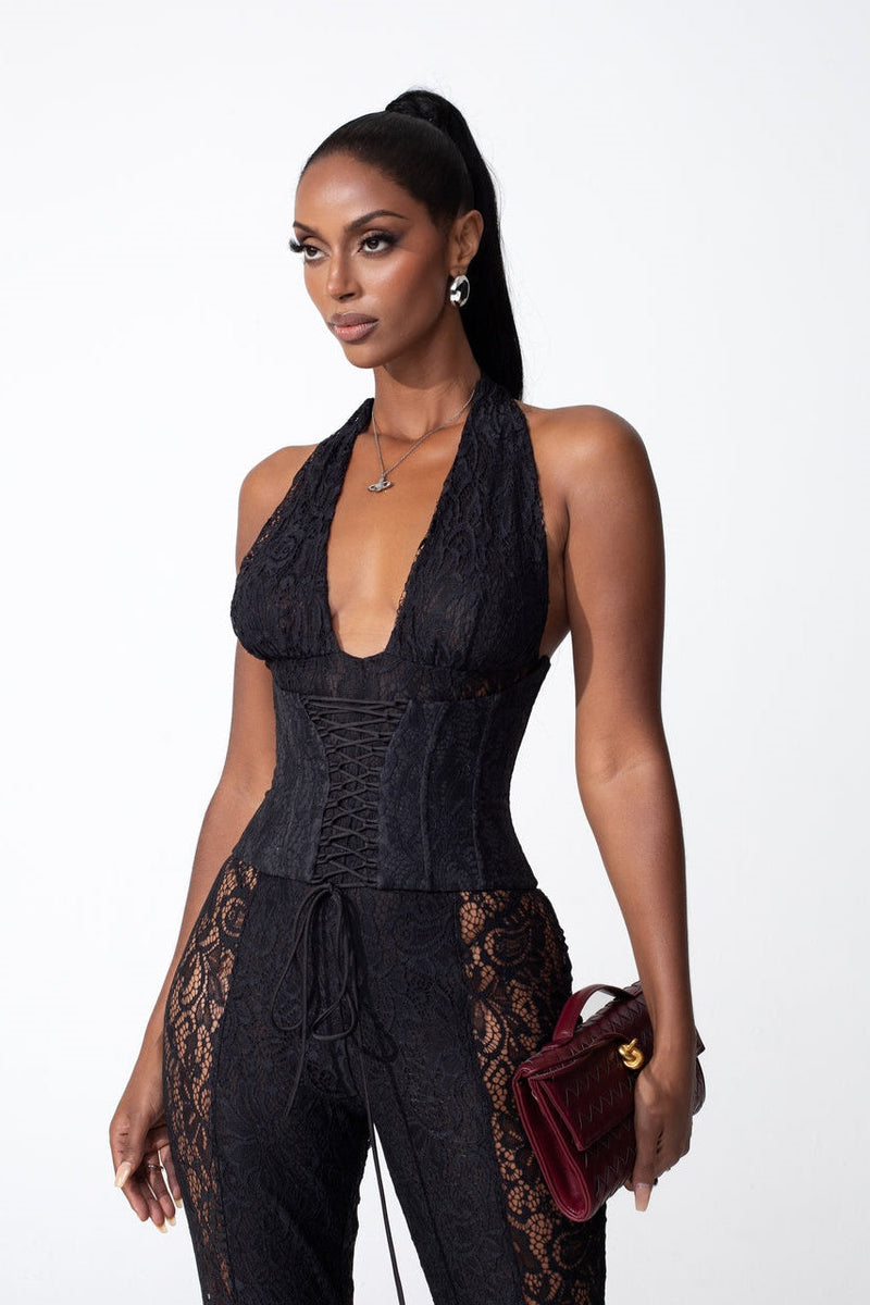 Beautifully Finished Garment in a Timeless Design