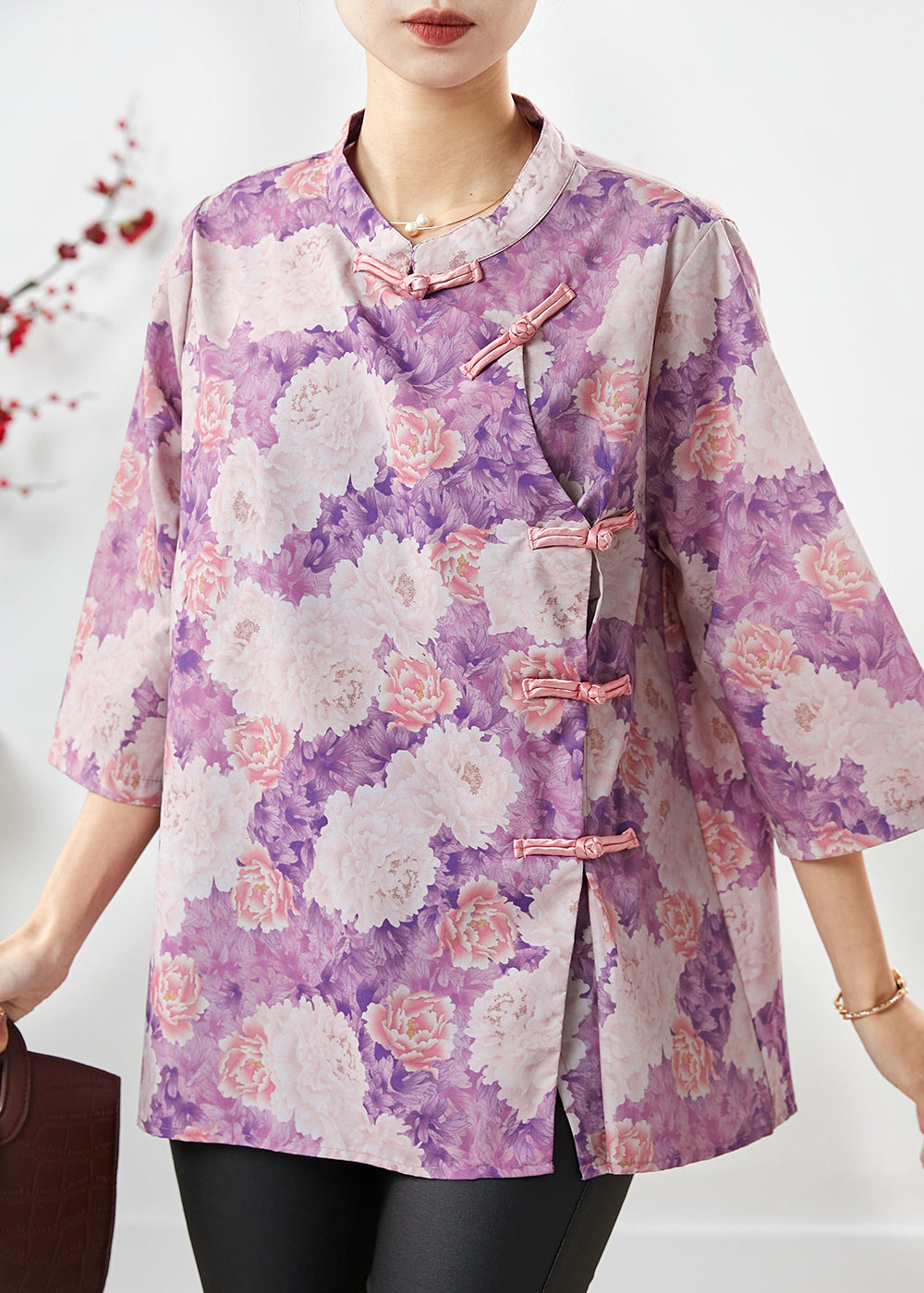 A Vintage Style Top with Delicate Timeless Details