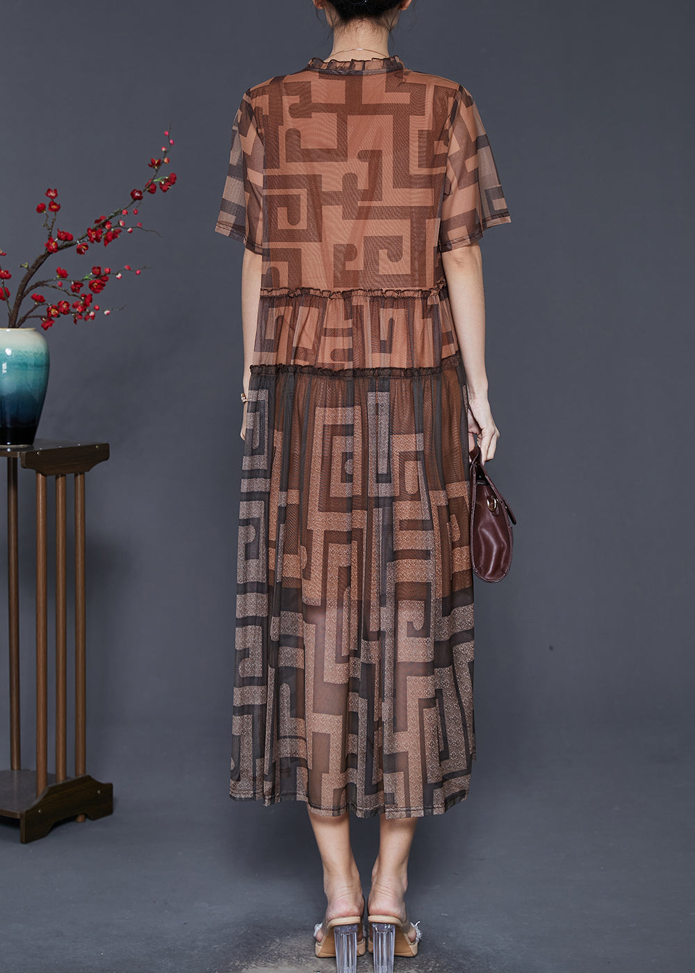Gracefully Styled Dress for Any Occasion