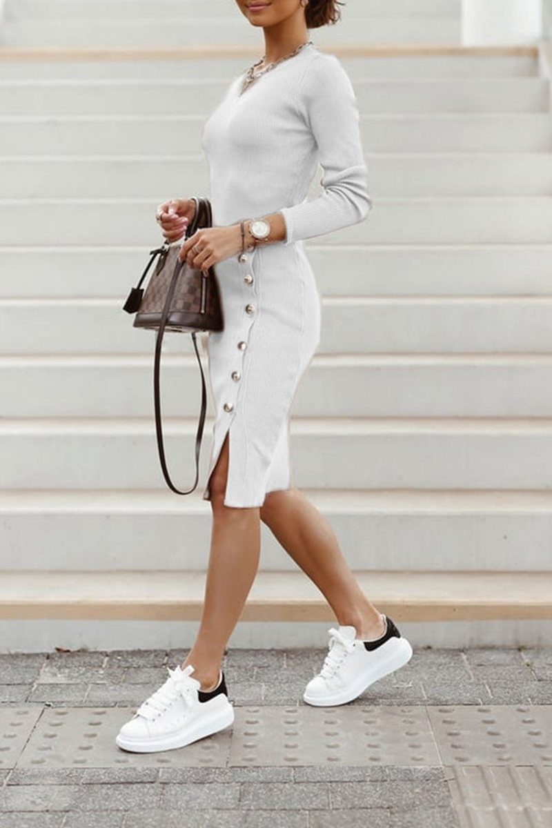 Polished Dress with an Effortless Classic Look