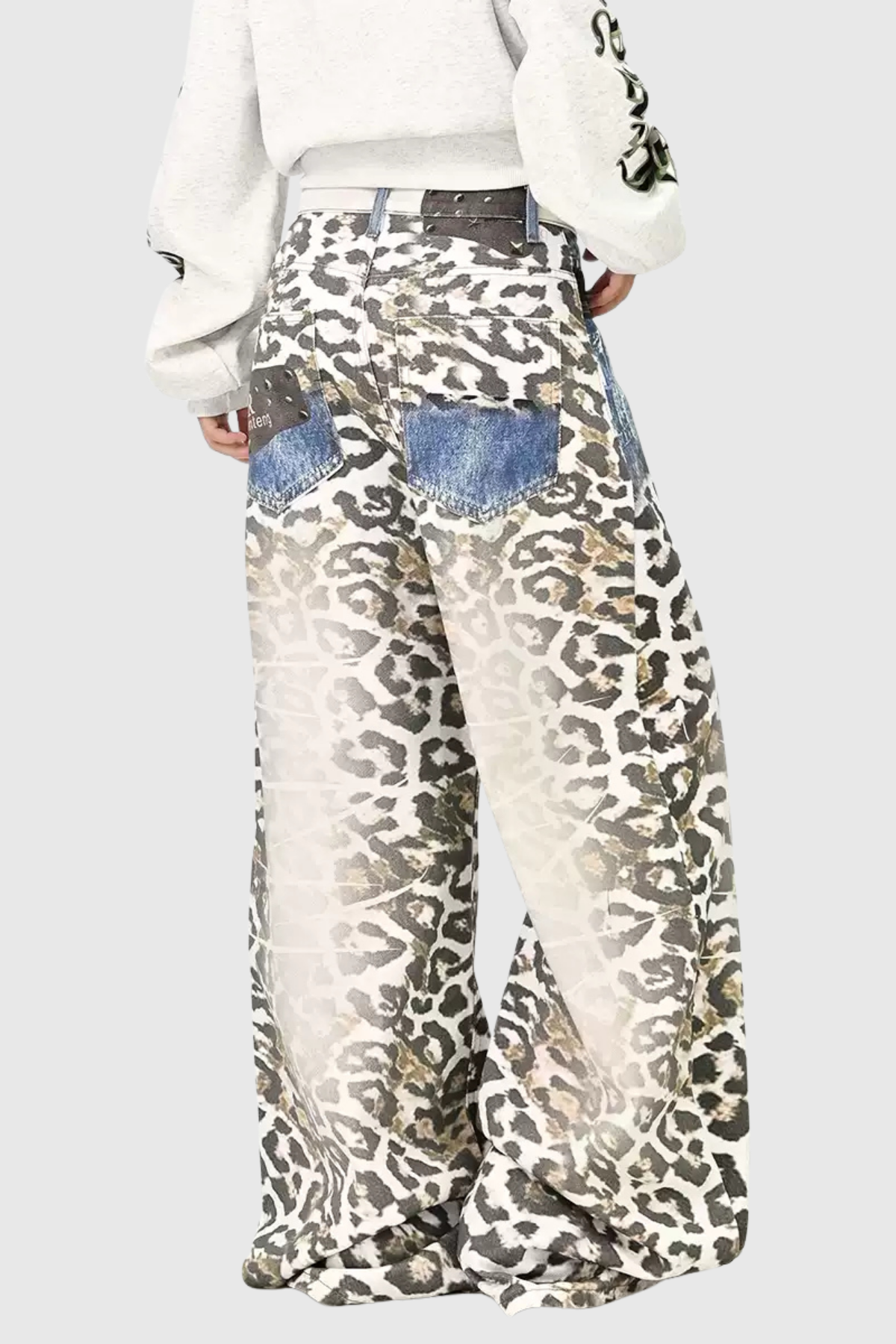 Gracefully Styled Garment for Any Occasion