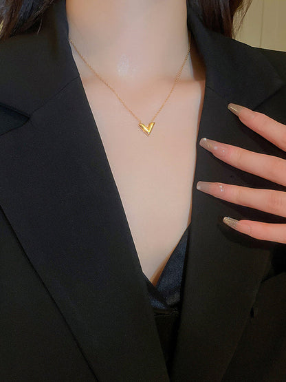Sophisticated Garment with a Clean Classic Look