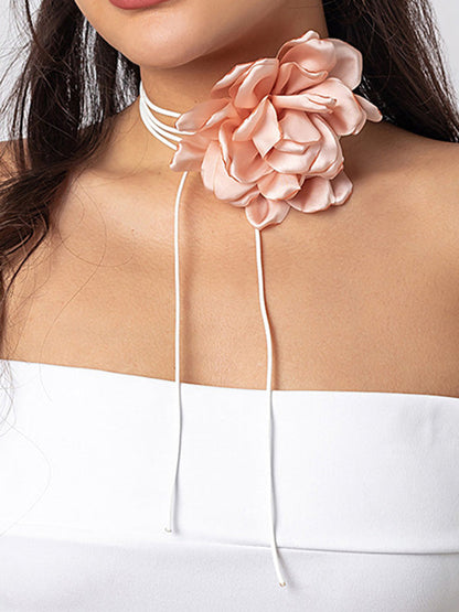 Well Tailored Garment with a Graceful Silhouette