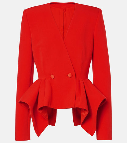 Beautifully Finished Garment in a Timeless Design