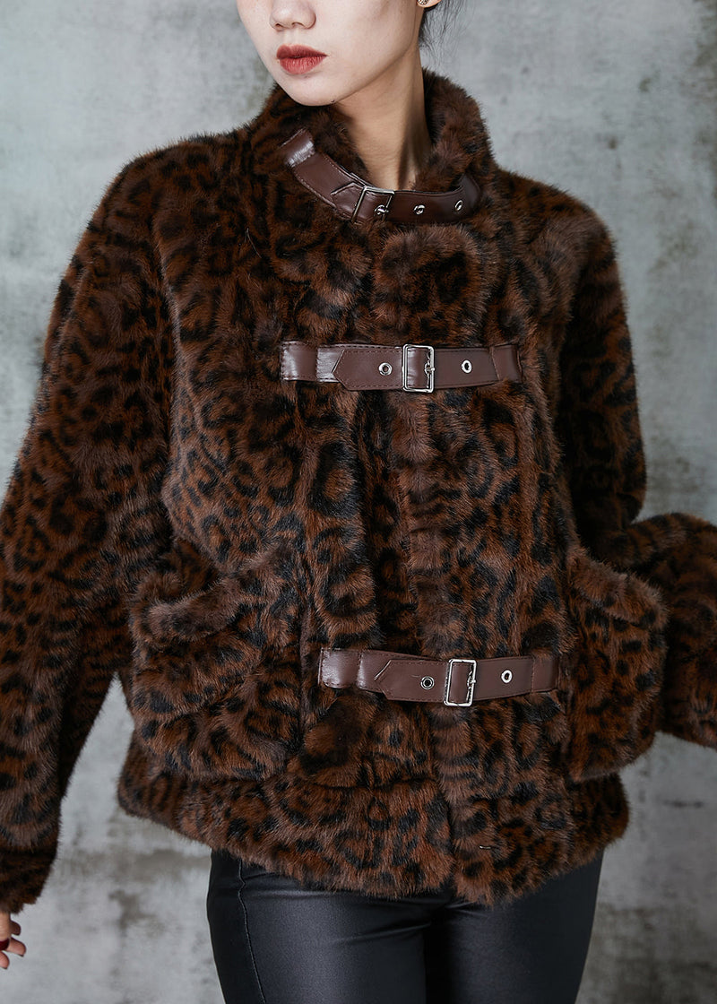 Classic Vintage & Enduringly Stylish Coat